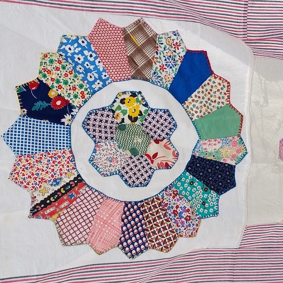 Handmade Quilt Top Vintage Made by Grandma Quilt Top Only Vintage Material - Picture 2 of 15